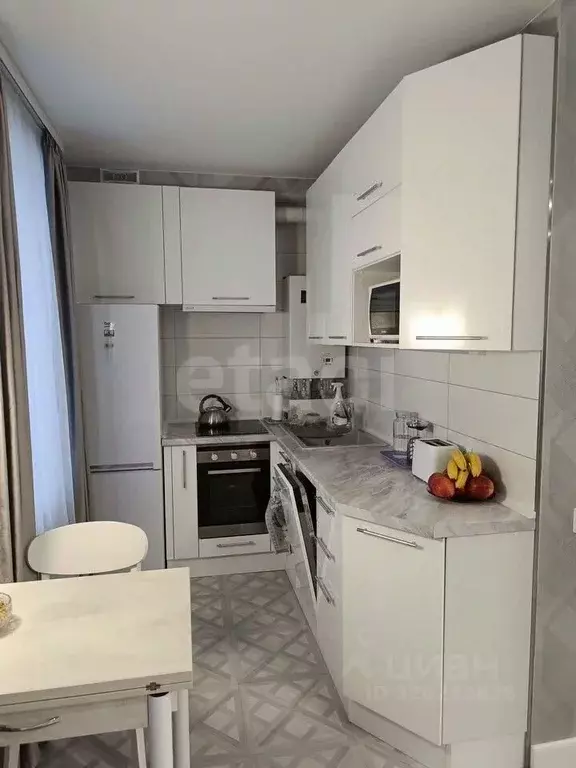 1-к кв. Нижегородская область, Нижний Новгород ул. Ладыжникова, 12 ... - Фото 1