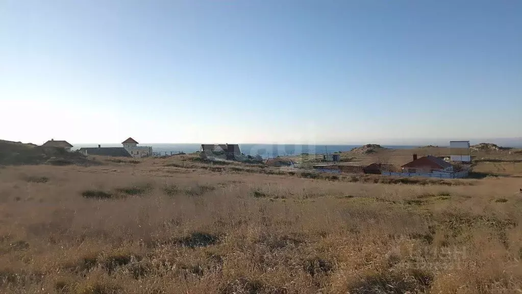 Участок в Крым, Ленинский район, Мысовское с/пос, с. Семеновка ул. ... - Фото 1