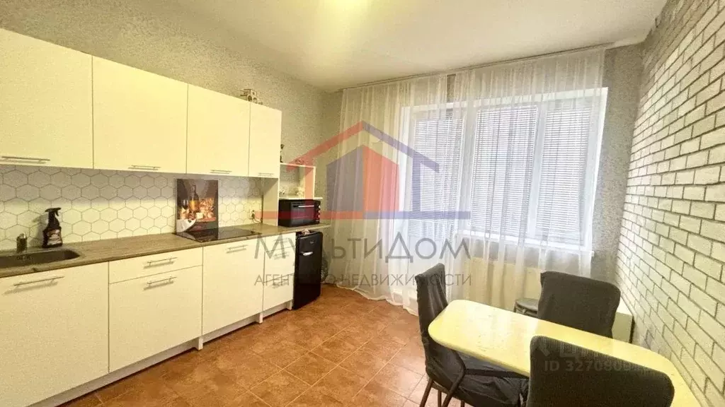 2-к кв. Белгородская область, Старый Оскол Степной мкр, 25 (64.0 м) - Фото 1