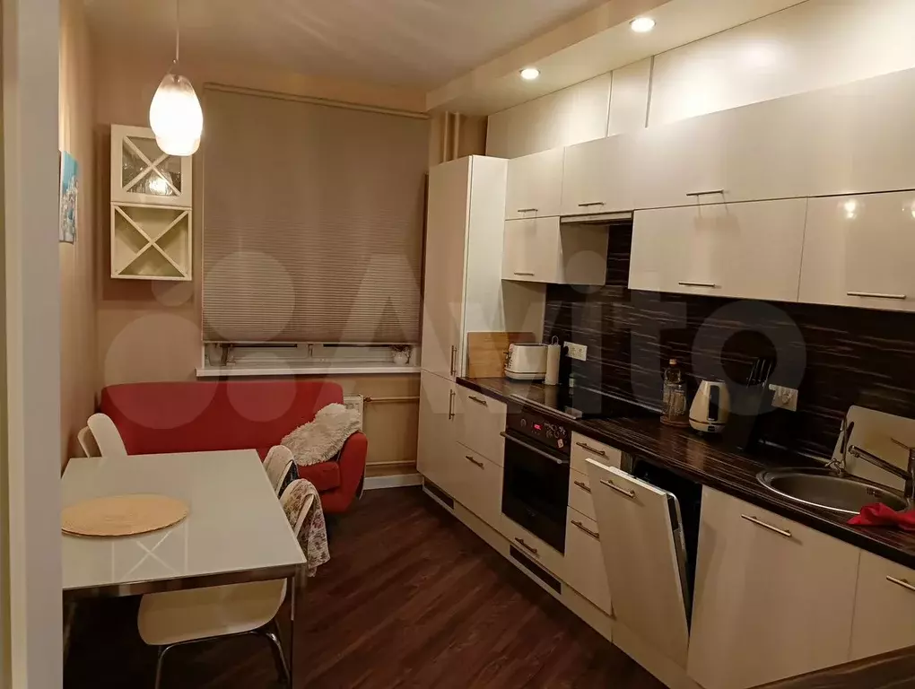 2-к. квартира, 55 м, 6/21 эт. - Фото 0