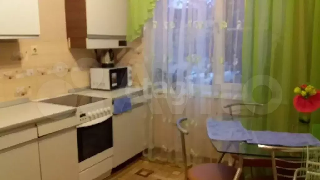 3-к. квартира, 63,4 м, 1/9 эт. - Фото 1