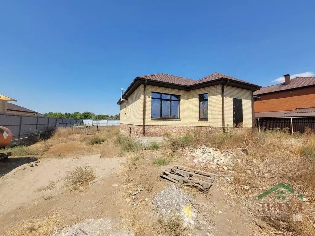 Дом в Астраханская область, Приволжский район, с. Осыпной Бугор ул. ... - Фото 2