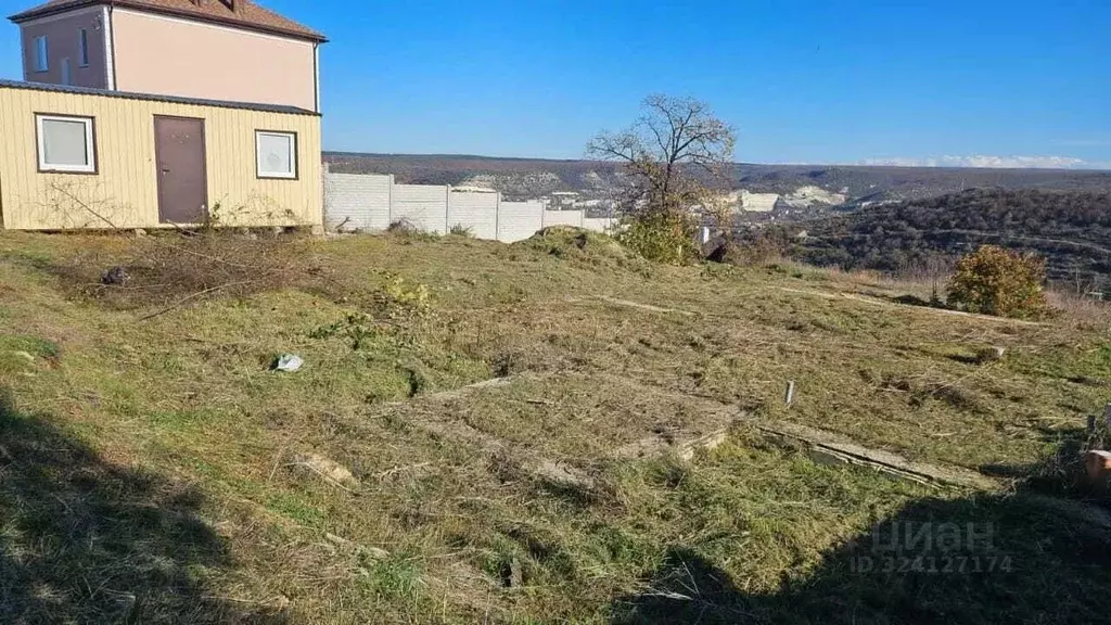 Участок в Севастополь ул. Ивана Личкатого, 48 (6.0 сот.) - Фото 1