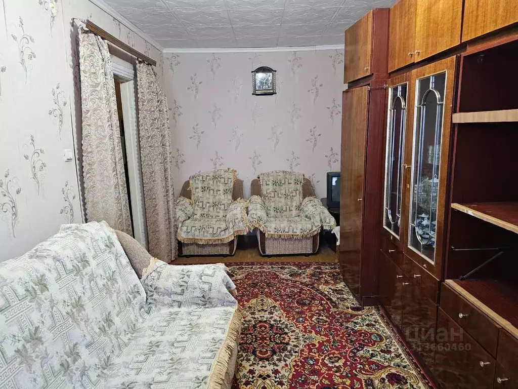 2-к кв. Саратовская область, Красноармейск ул. Калинина, 6 (42.0 м) - Фото 0