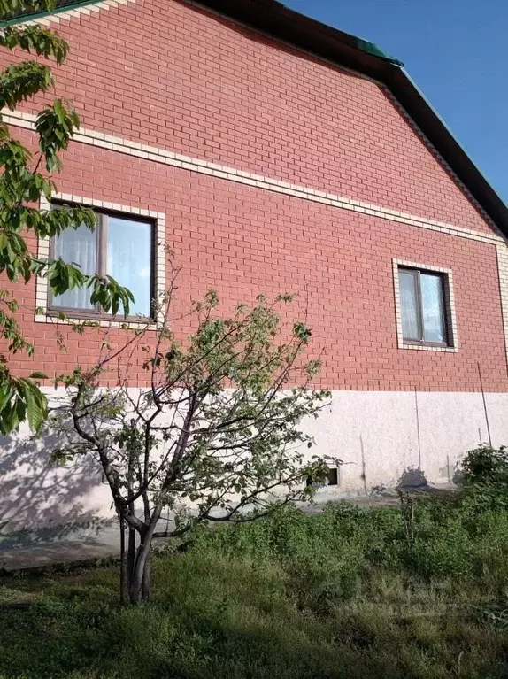 Коттедж в Саратовская область, Энгельс пос. Новое Осокорье, проезд 1-й ... - Фото 2