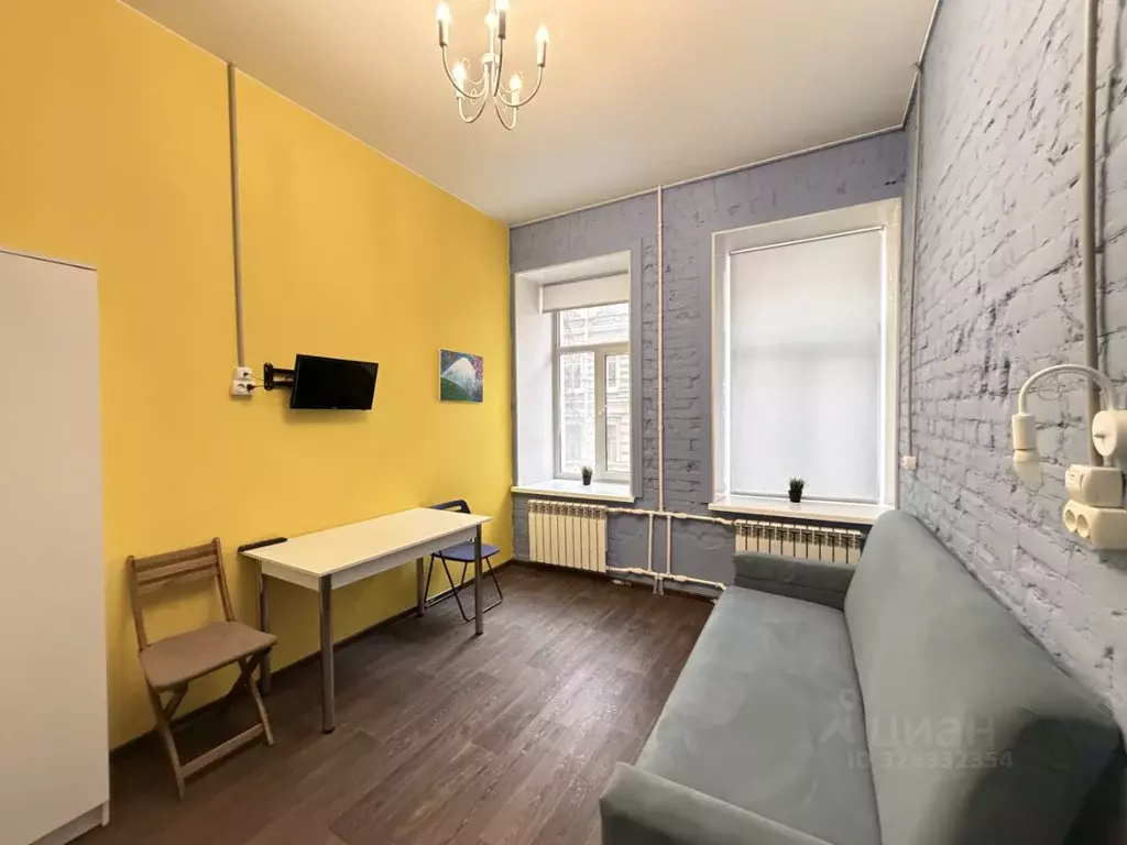 Студия Санкт-Петербург Социалистическая ул., 3 (21.02 м) - Фото 1