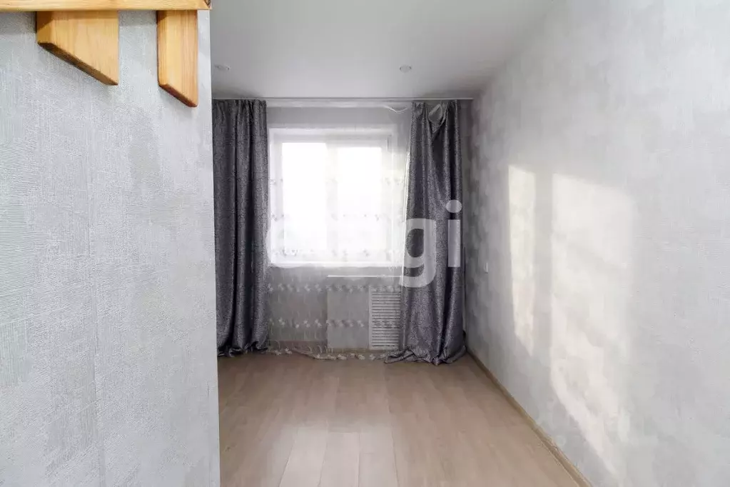 Комната Красноярский край, Красноярск просп. Металлургов, 28А (12.1 м) - Фото 1