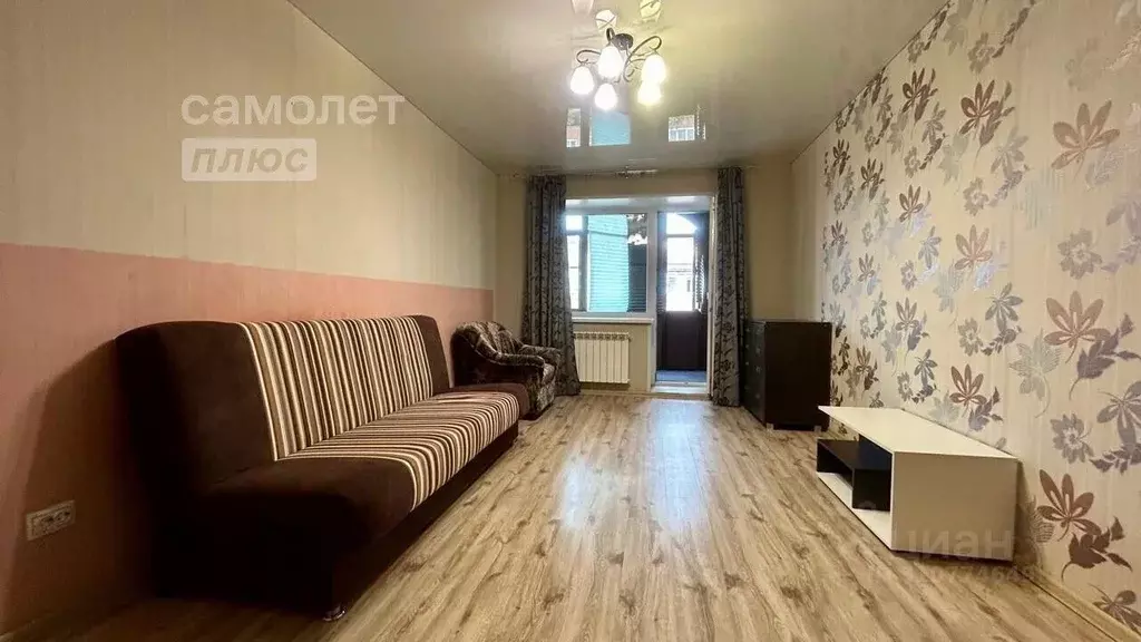 1-к кв. Хакасия, Абакан ул. Авиаторов, 16 (43.0 м) - Фото 0