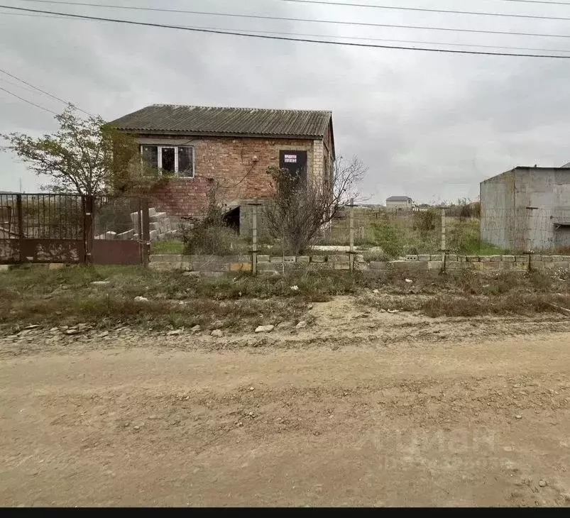 Дом в Дагестан, Каспийск Труд СНТ, ул. 1-я Линия, 10 (80 м) - Фото 1