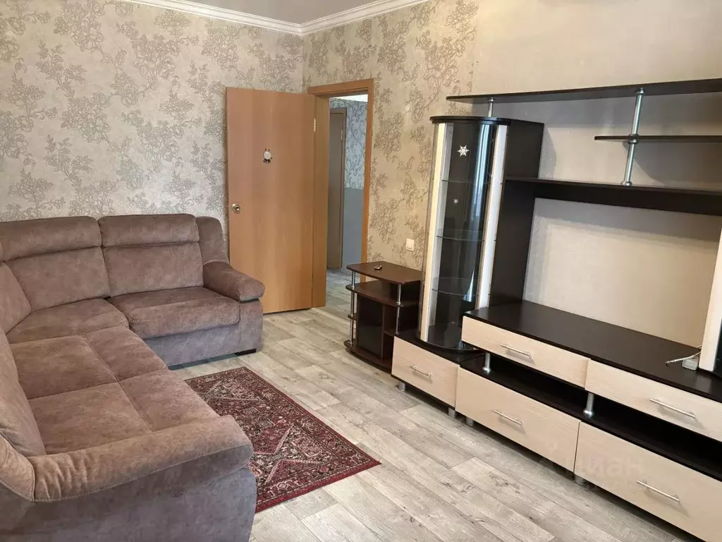 2-к кв. Курская область, Курск просп. Вячеслава Клыкова, 35 (56.4 м) - Фото 1