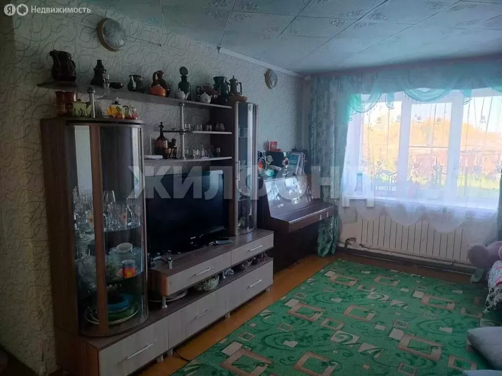 3-комнатная квартира: Золотая Грива, Молодёжная улица, 1 (64.6 м) - Фото 0