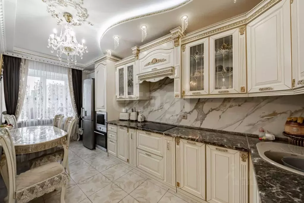 3-к кв. Тюменская область, Тюмень Олимпийская ул., 51 (91.8 м) - Фото 1