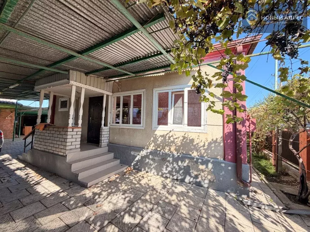 Дом в Краснодарский край, Крымск ул. Карла Маркса (53 м) - Фото 1