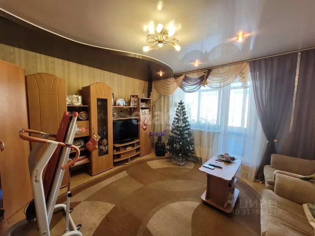 2-к кв. Кемеровская область, Прокопьевск Тырган мкр, 10-й мкр, 4 (52.2 ... - Фото 0