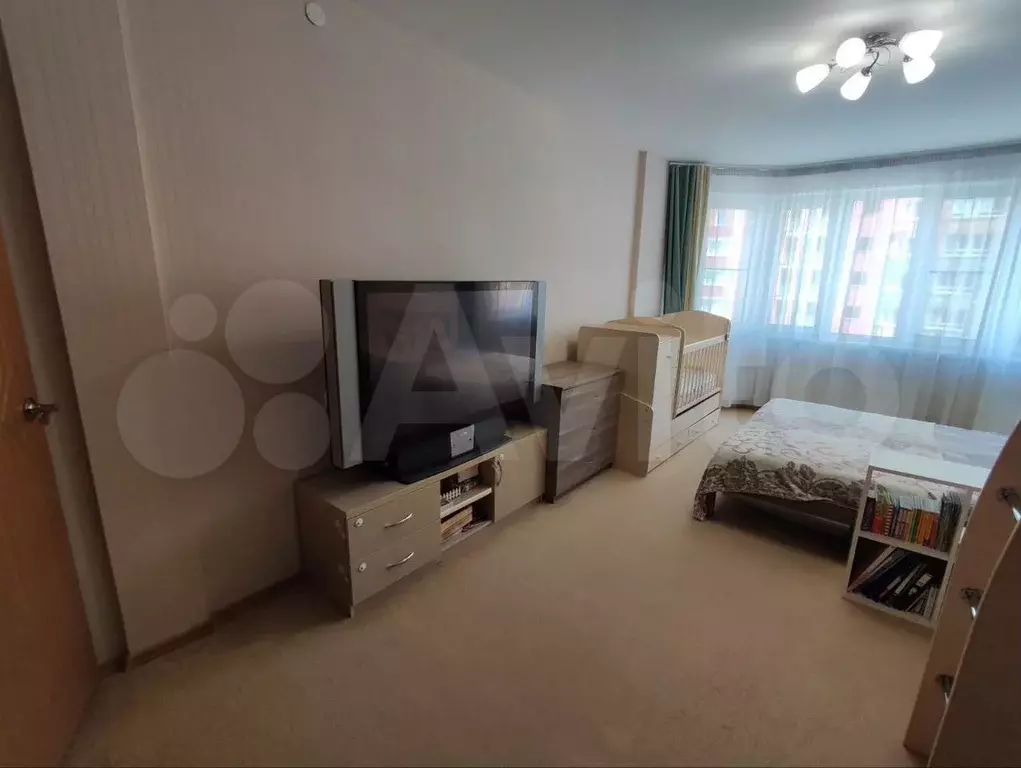 1-к. квартира, 41 м, 4/17 эт. - Фото 0