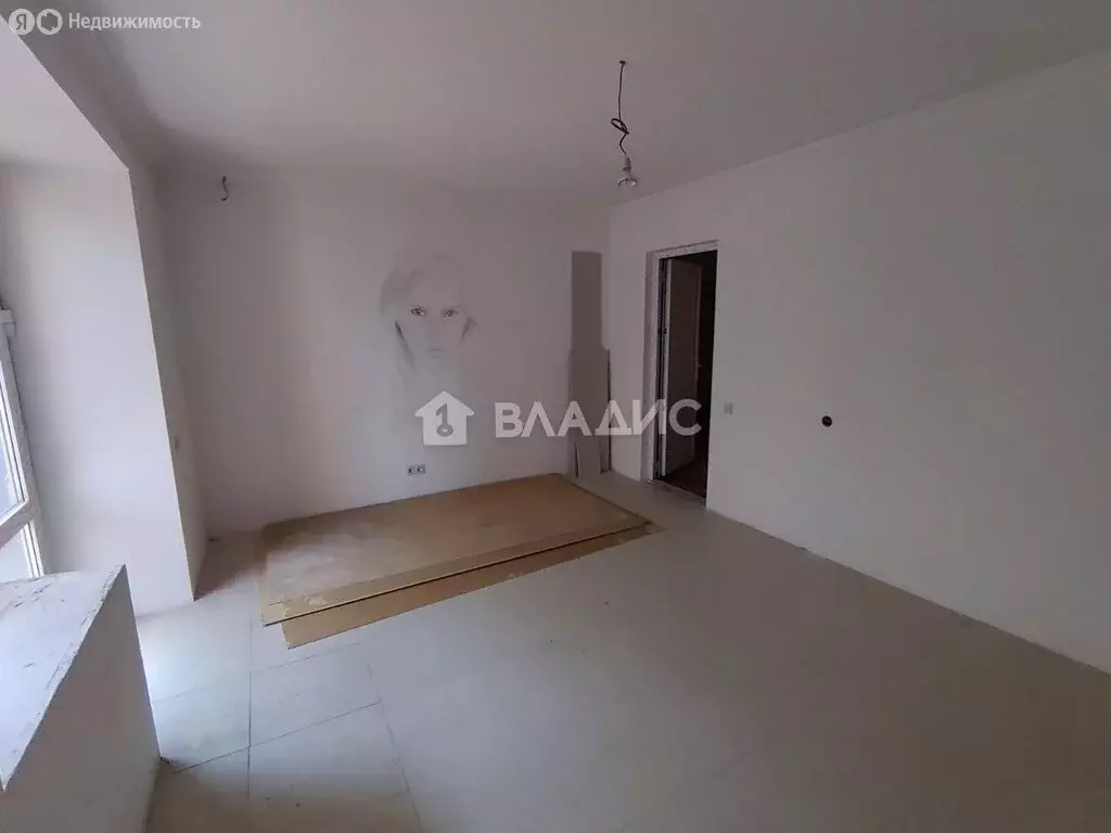 3-комнатная квартира: Белгород, проспект Ватутина, 4 (63.8 м) - Фото 1