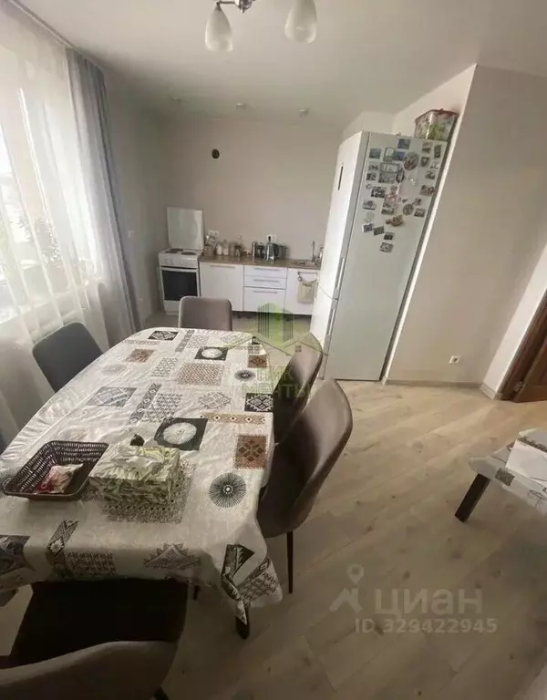 2-к кв. Бурятия, Улан-Удэ Тобольская ул., 161 (74.0 м) - Фото 2