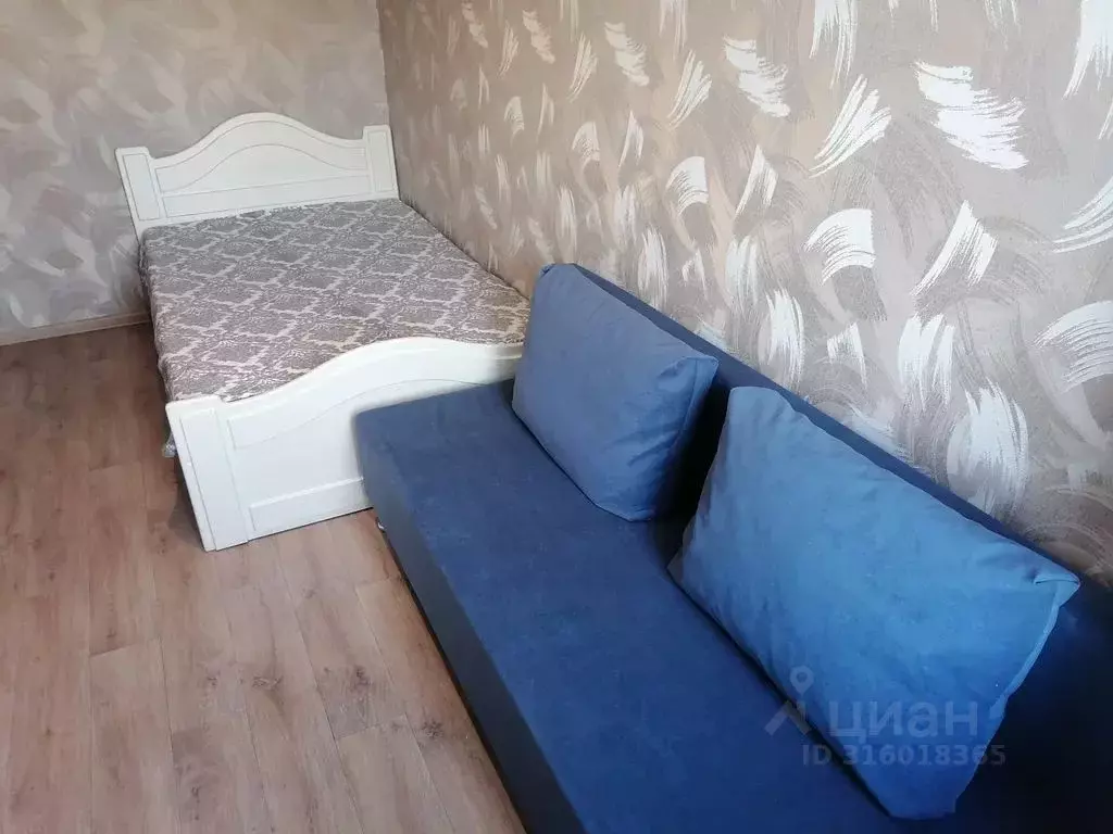 2-к кв. Алтайский край, Яровое Б кв-л, 14 (45.0 м) - Фото 1