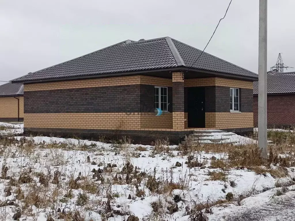 Дом в Башкортостан, Уфа городской округ, с. Нагаево ул. Советская, 13 ... - Фото 0