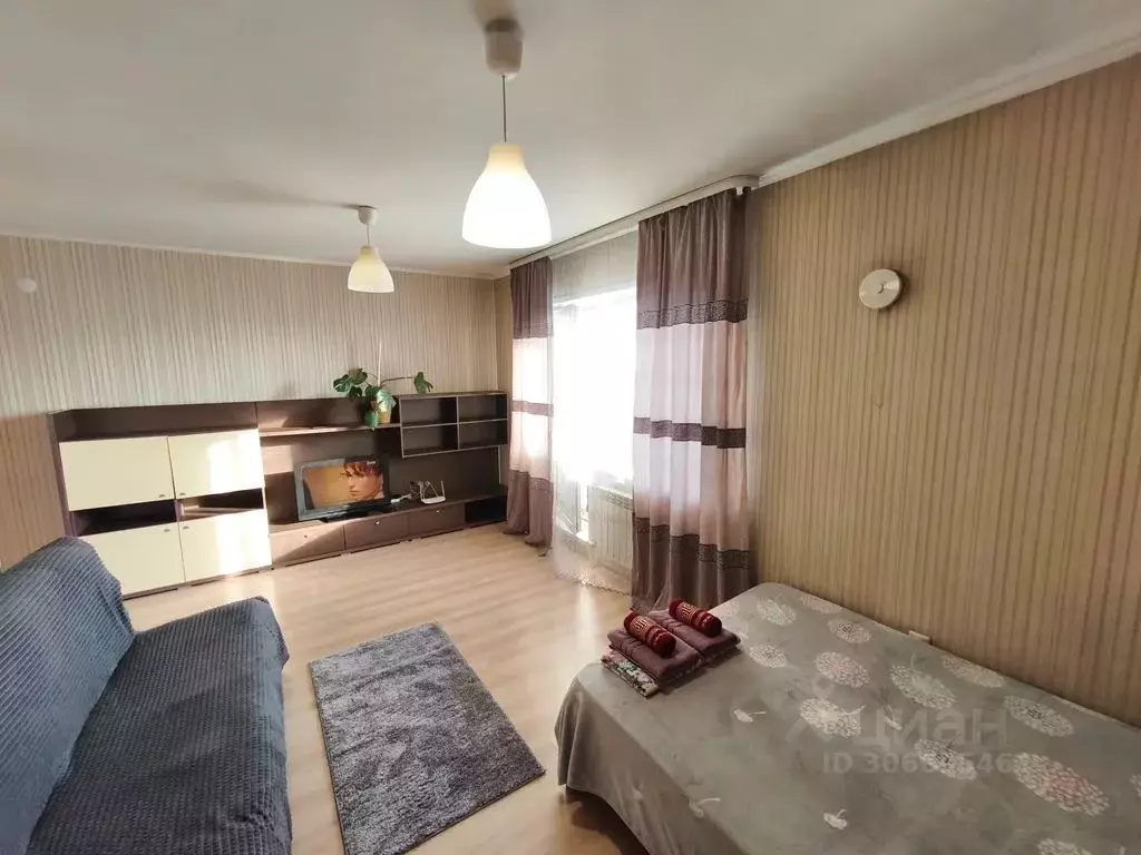 1-к кв. Бурятия, Улан-Удэ ул. Павлова, 64А (40.0 м) - Фото 0