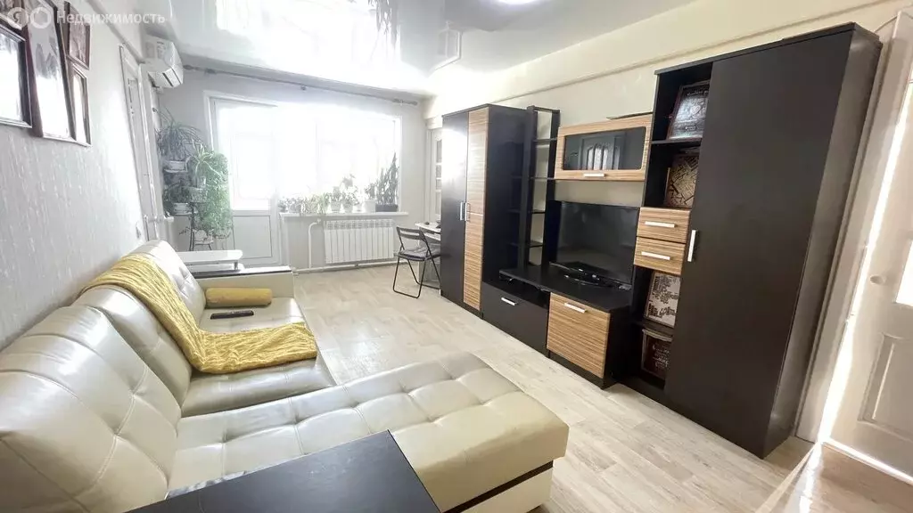 3-комнатная квартира: Ульяновск, Железнодорожная улица, 11 (47.5 м) - Фото 1