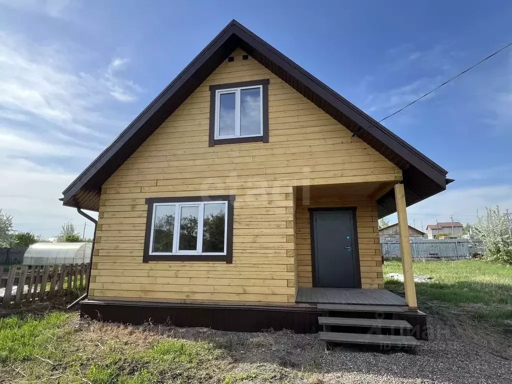 Дом в Красноярский край, Емельяновский район, Солонцовский сельсовет, ... - Фото 1