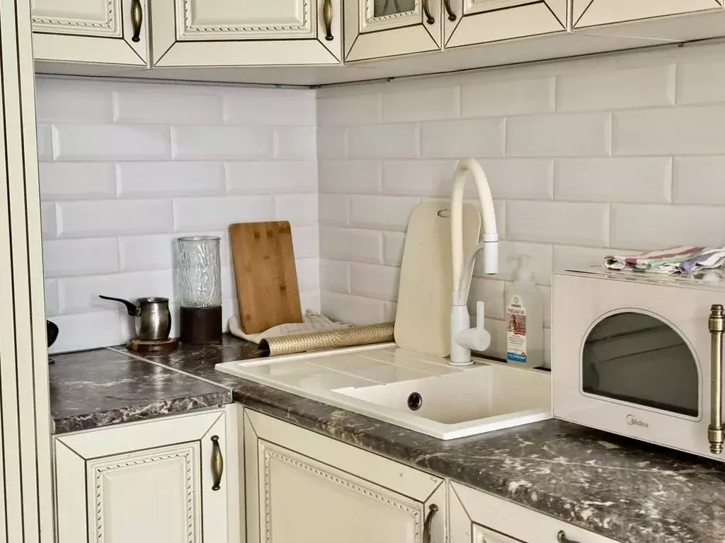 2-к кв. Краснодарский край, Сочи ул. Молокова, 1 (45.7 м) - Фото 2