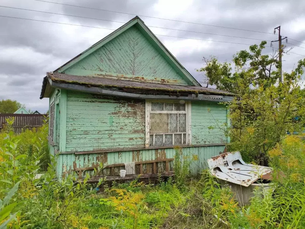 Дом в Вологодская область, Череповец №8 Череповецметаллургхимстрой ... - Фото 1