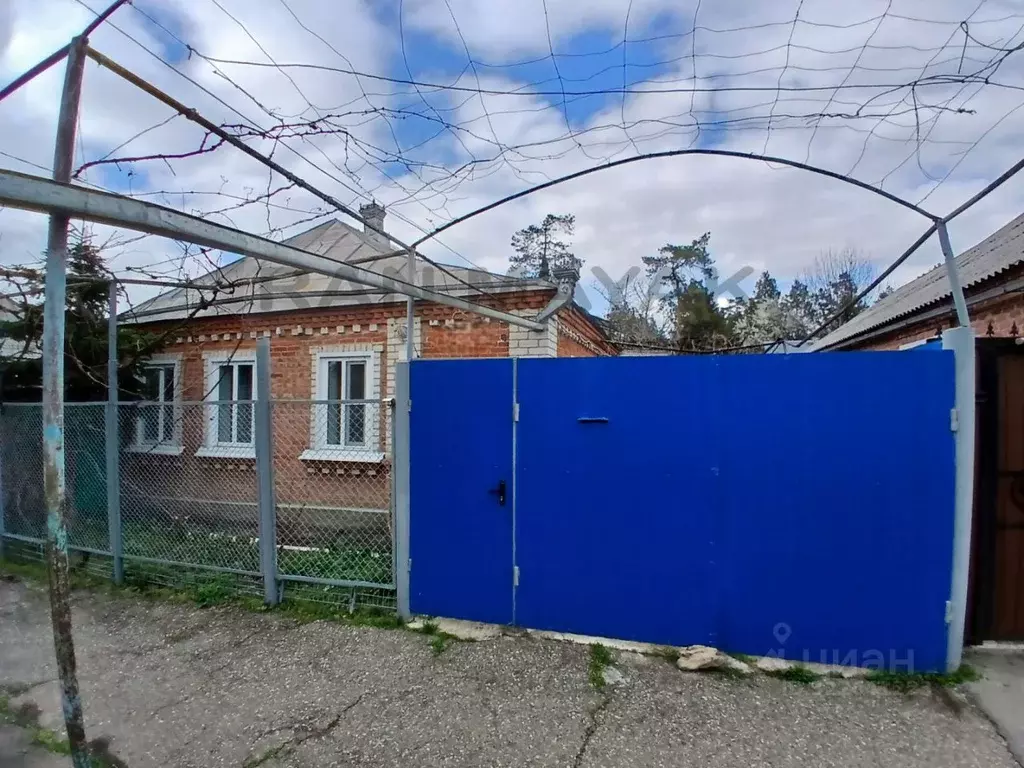 Дом в Адыгея, Майкоп Привокзальная ул. (67 м) - Фото 1