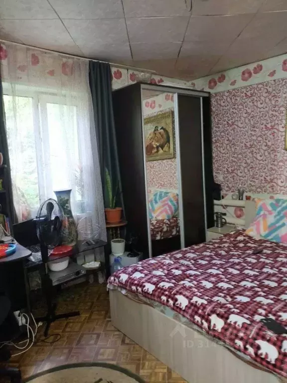 4-к кв. Нижегородская область, Нижний Новгород Климовская ул., 46 ... - Фото 0
