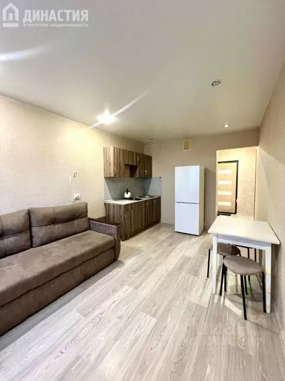 1-к кв. Пензенская область, Пенза Зеленодольская ул., 71 (42.1 м) - Фото 1