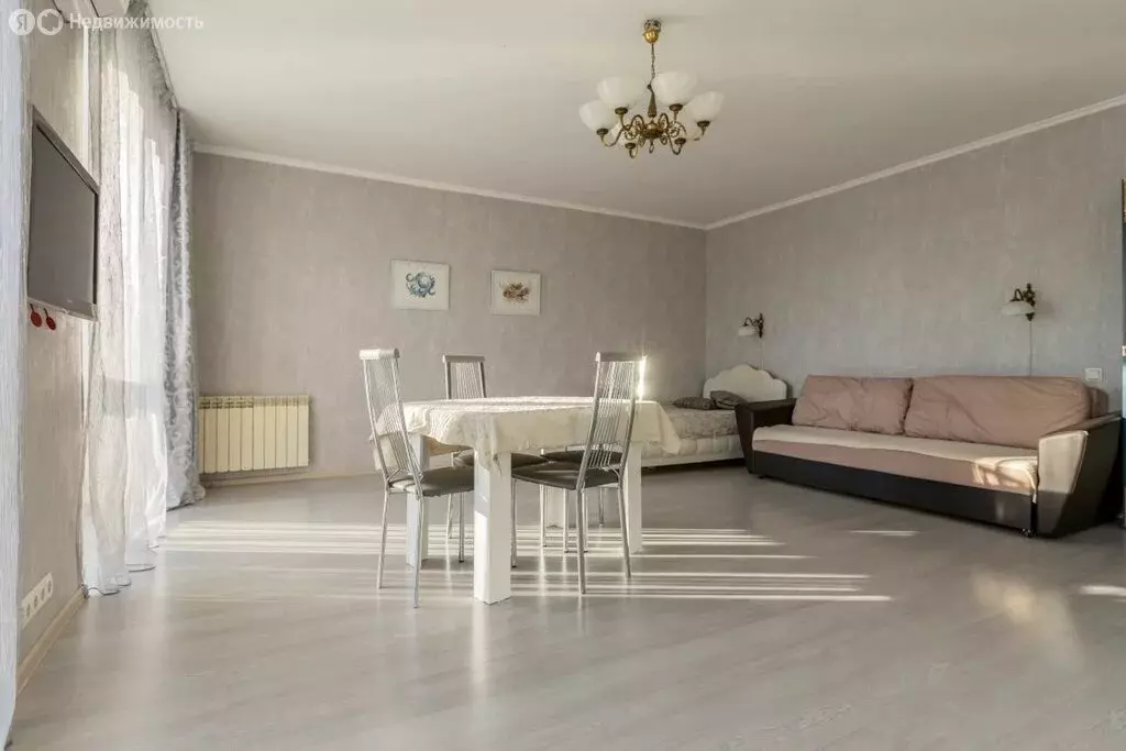 3-комнатная квартира: Санкт-Петербург, Петровская набережная, 4 (98.2 ... - Фото 2