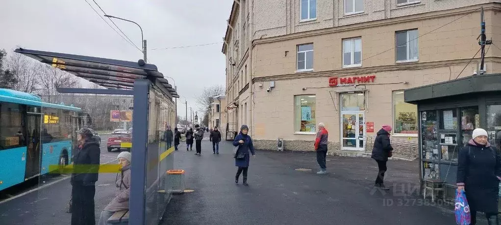 Торговая площадь в Санкт-Петербург ул. Коммуны, 58 (288 м) - Фото 2