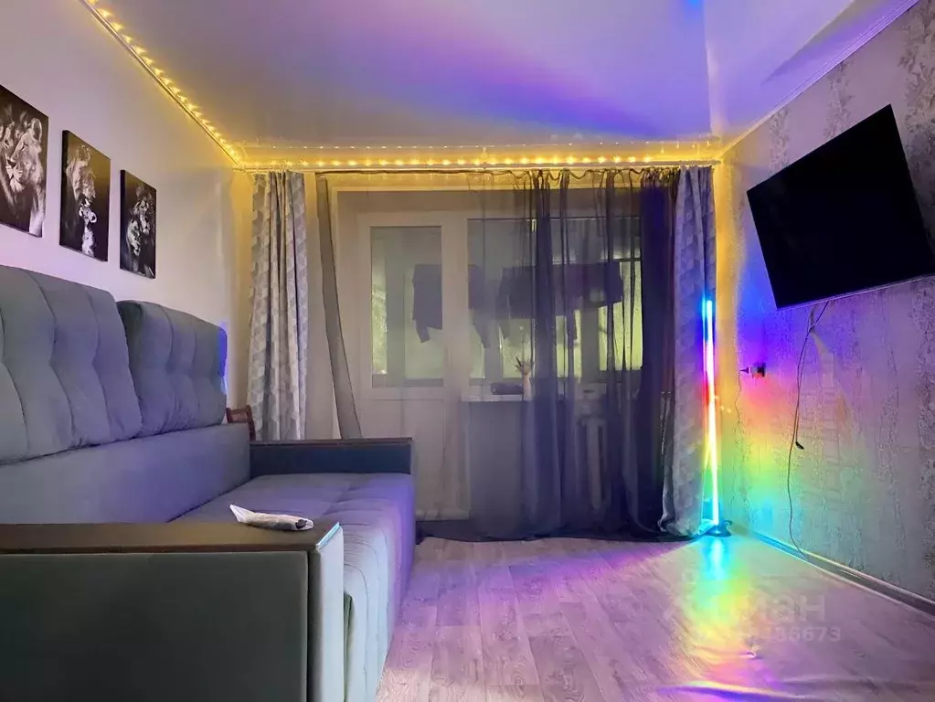 1-к кв. Пермский край, Губаха ул. Дегтярева, 8А (30.0 м) - Фото 1