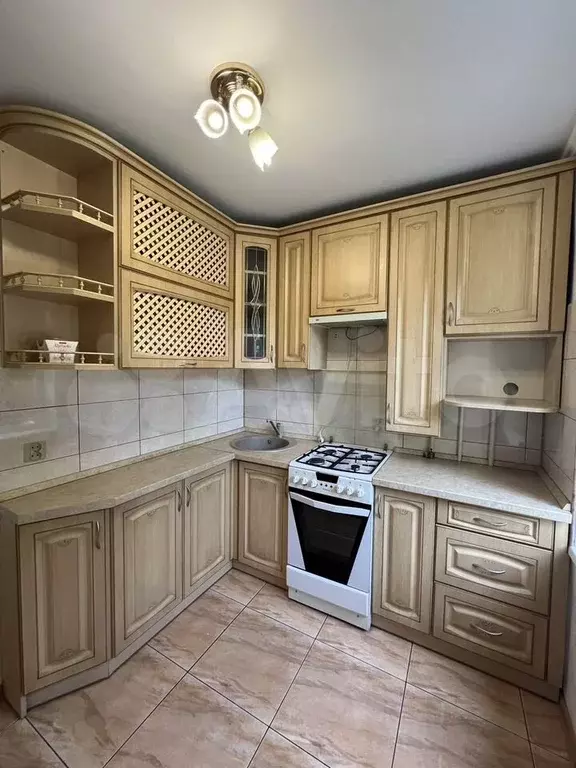 2-к. квартира, 50 м, 2/5 эт. - Фото 0