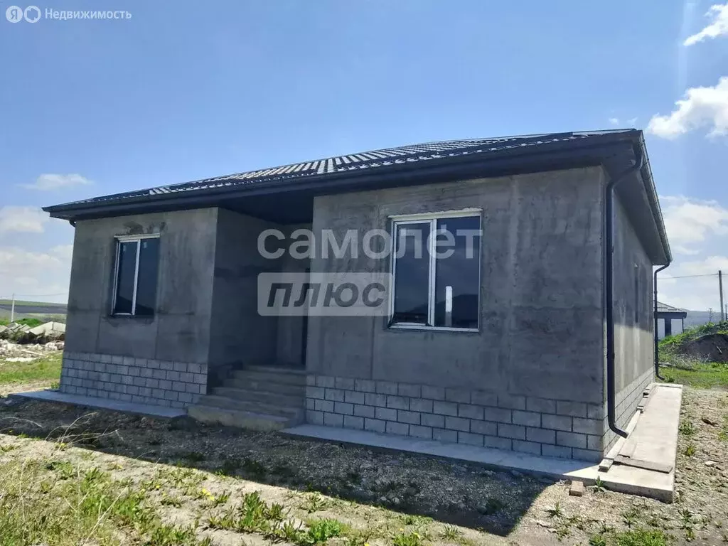 Дом в станица Ессентукская, улица имени Алексея Палатиди, 8 (130 м) - Фото 0