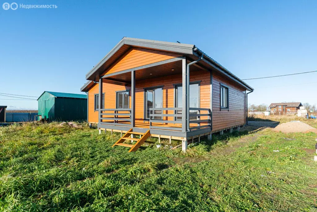 Дом в Ропшинское сельское поселение, территория Михайловская усадьба, ... - Фото 1