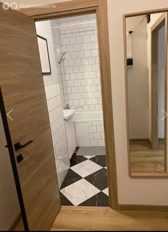 Квартира-студия: Челябинск, Телевизионная улица, 18 (26 м) - Фото 1
