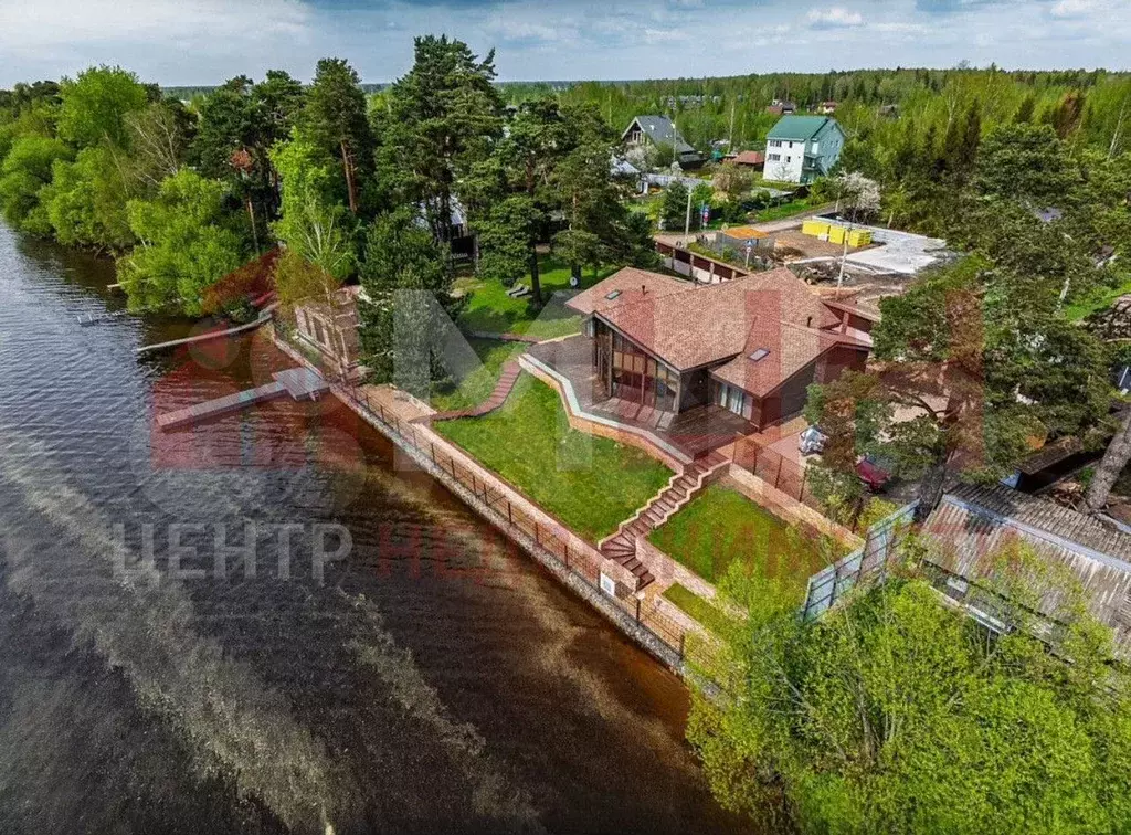 Дом 217 м на участке 17,5 сот. - Фото 0