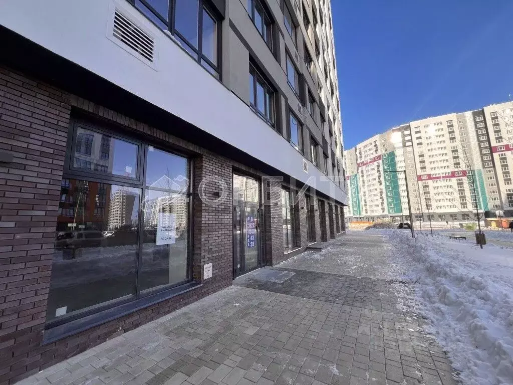 Помещение свободного назначения в Тюменская область, Тюмень ул. ... - Фото 0