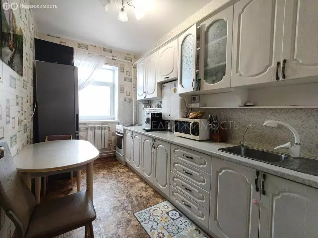 3-комнатная квартира: село Ярково, Первомайская улица, 17Ак1 (59.6 м) - Фото 2