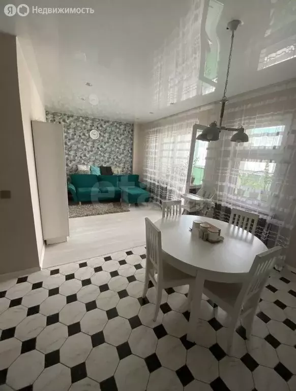 3-комнатная квартира: Якутск, Якутская улица, 2/17 (67.8 м) - Фото 2