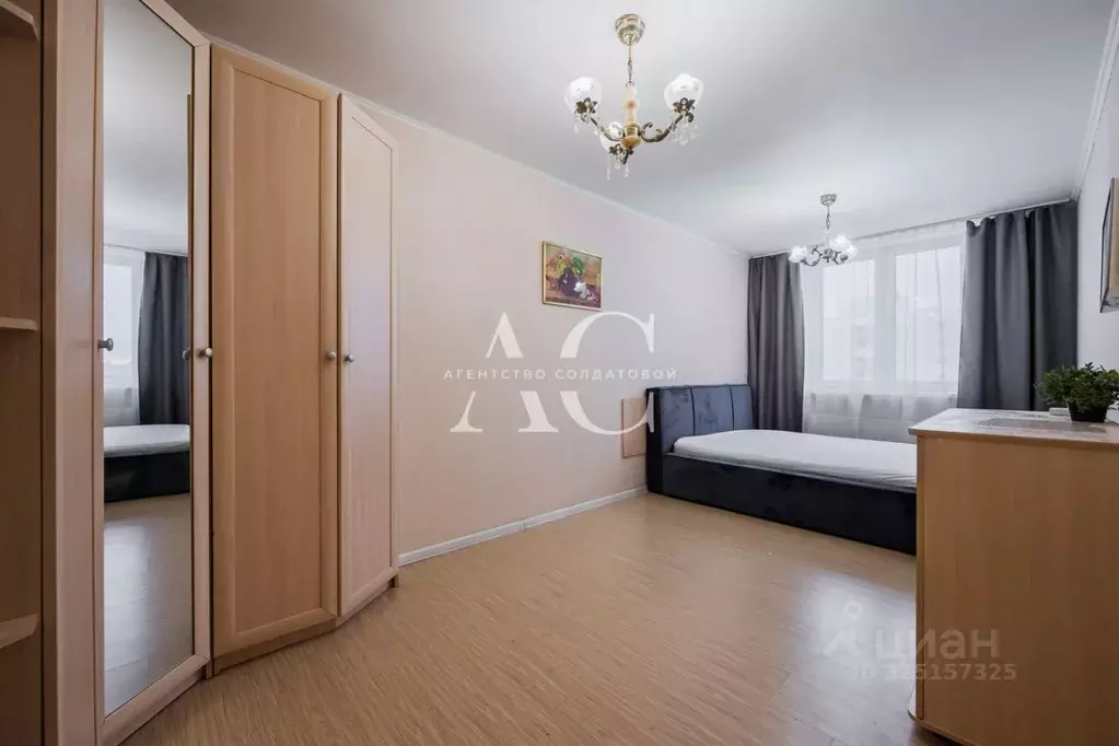 1-к кв. Свердловская область, Екатеринбург ул. Щорса, 103 (40.1 м) - Фото 2