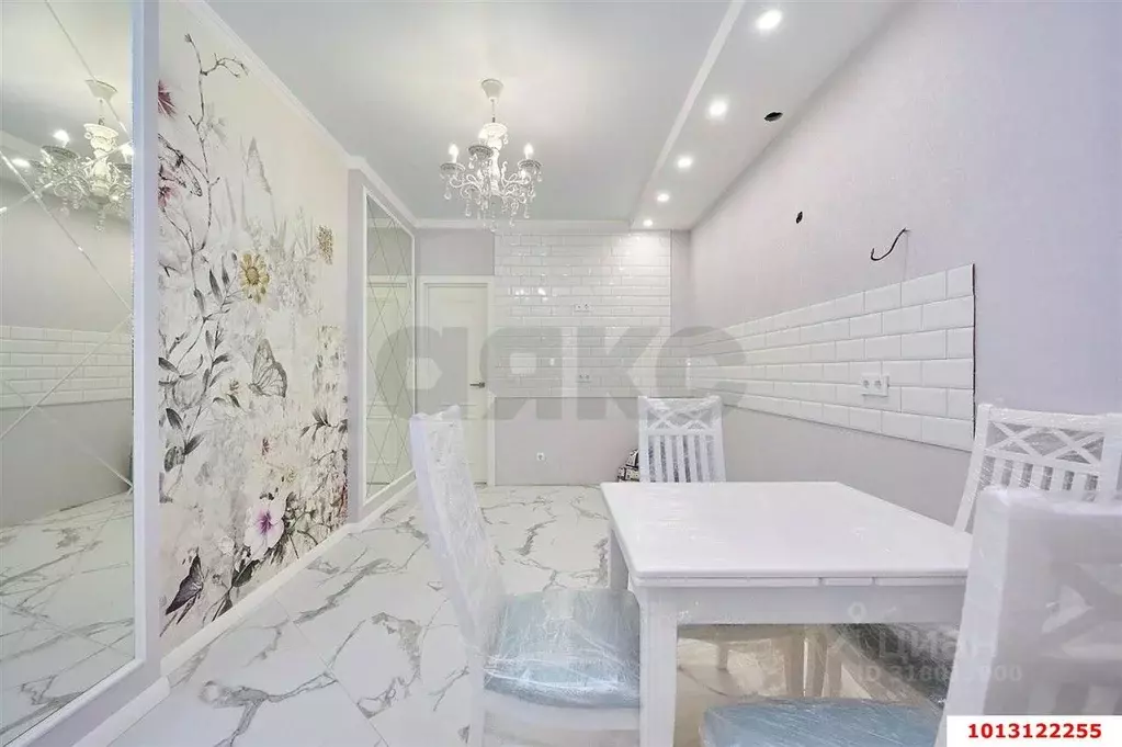 2-к кв. Краснодарский край, Краснодар ул. Им. Героя Яцкова И.В. (65.0 ... - Фото 1