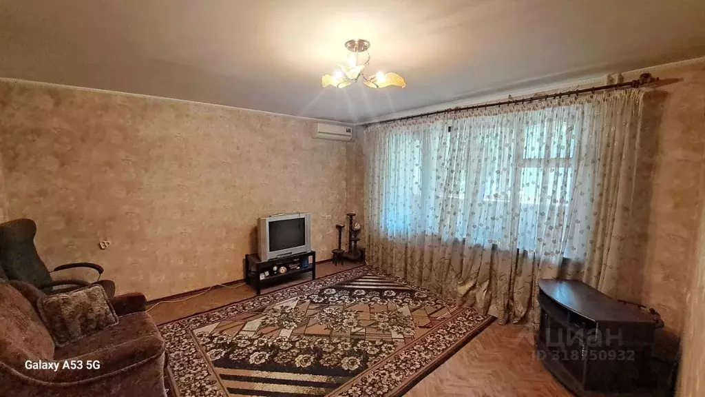 2-к кв. Севастополь ул. Дмитрия Ульянова, 1 (50.1 м) - Фото 0