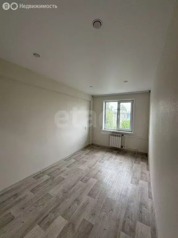 2-комнатная квартира: Бийск, улица имени Героя Советского Союза ... - Фото 2