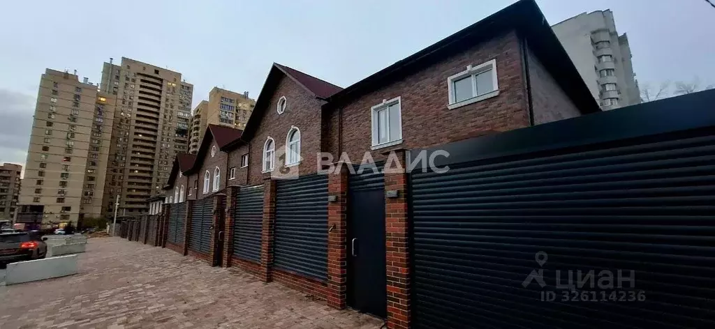 Таунхаус в Волгоградская область, Волгоград Совнаркомовская ул., 19 ... - Фото 1