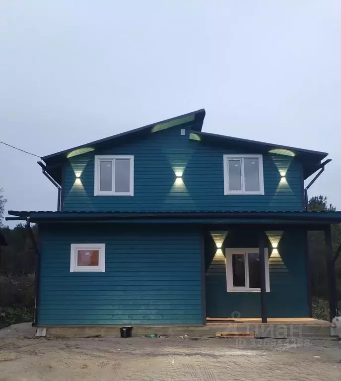 Дом в Карелия, Прионежский район, с. Заозерье Заозерская ул. (93 м) - Фото 1