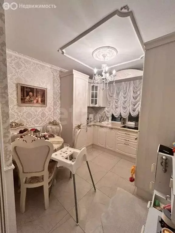 2-комнатная квартира: Челябинск, проспект Победы, 323 (56 м) - Фото 1