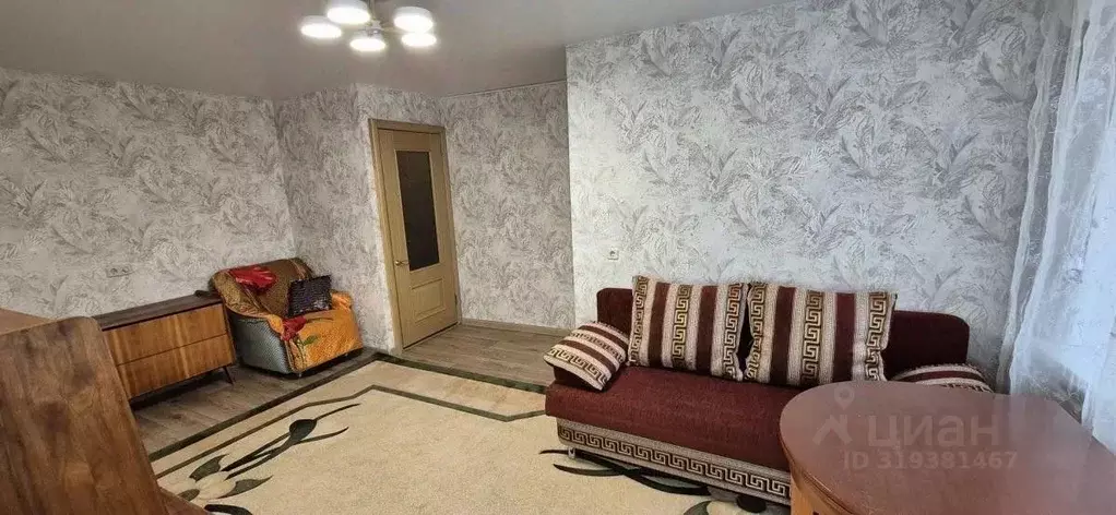 3-к кв. Московская область, Подольск ул. Свердлова, 50 (41.4 м) - Фото 0